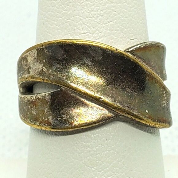 Premier Designs Jewelry - Premier Designs Silver & Gold Colored Ring (8)
